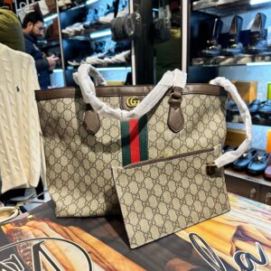 gucci ophidia gg medium tote bag with signature green and red web
