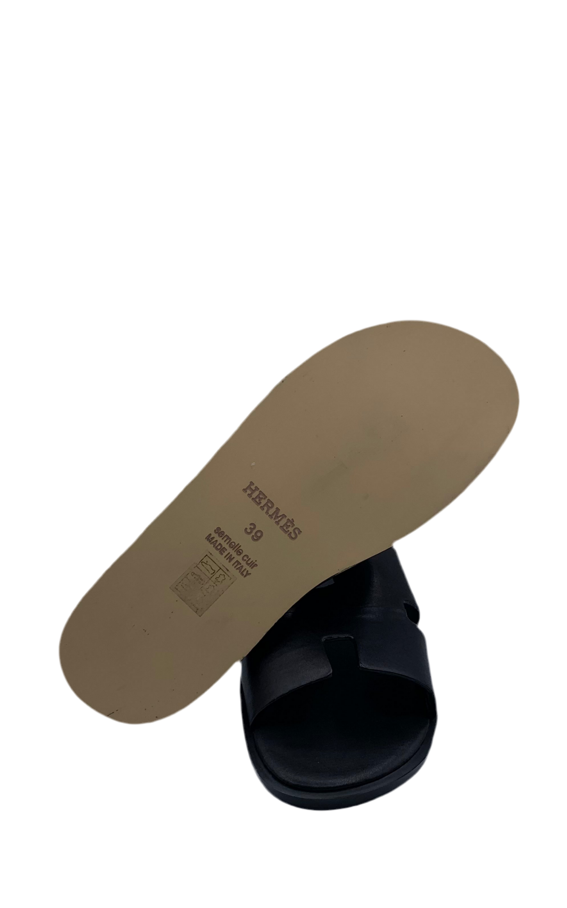 hermes in black high quality leather slipper hermes in black high quality leather slipper