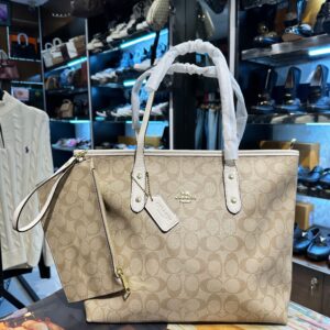coach city tote bag in signature khaki canvas with matching pouch