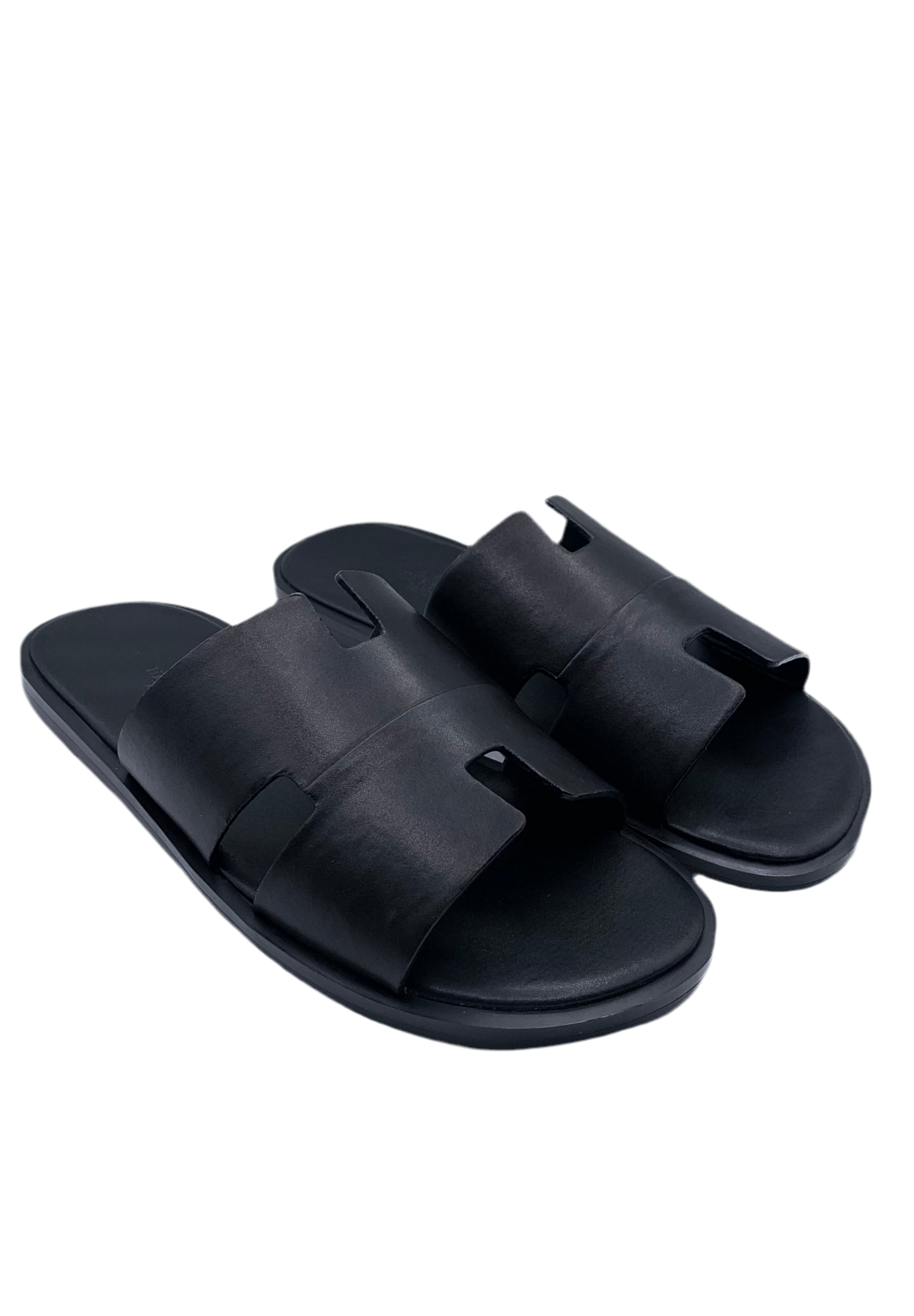 hermes in black high quality leather slipper hermes in black high quality leather slipper