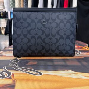 Monochromatic Men's Black Clutch