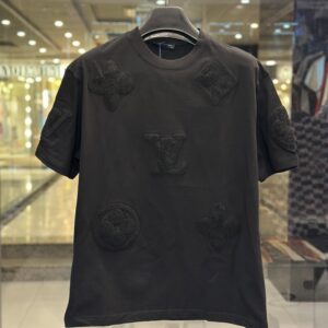 louis vuitton men's black 3d monogram embossed cotton t shirt