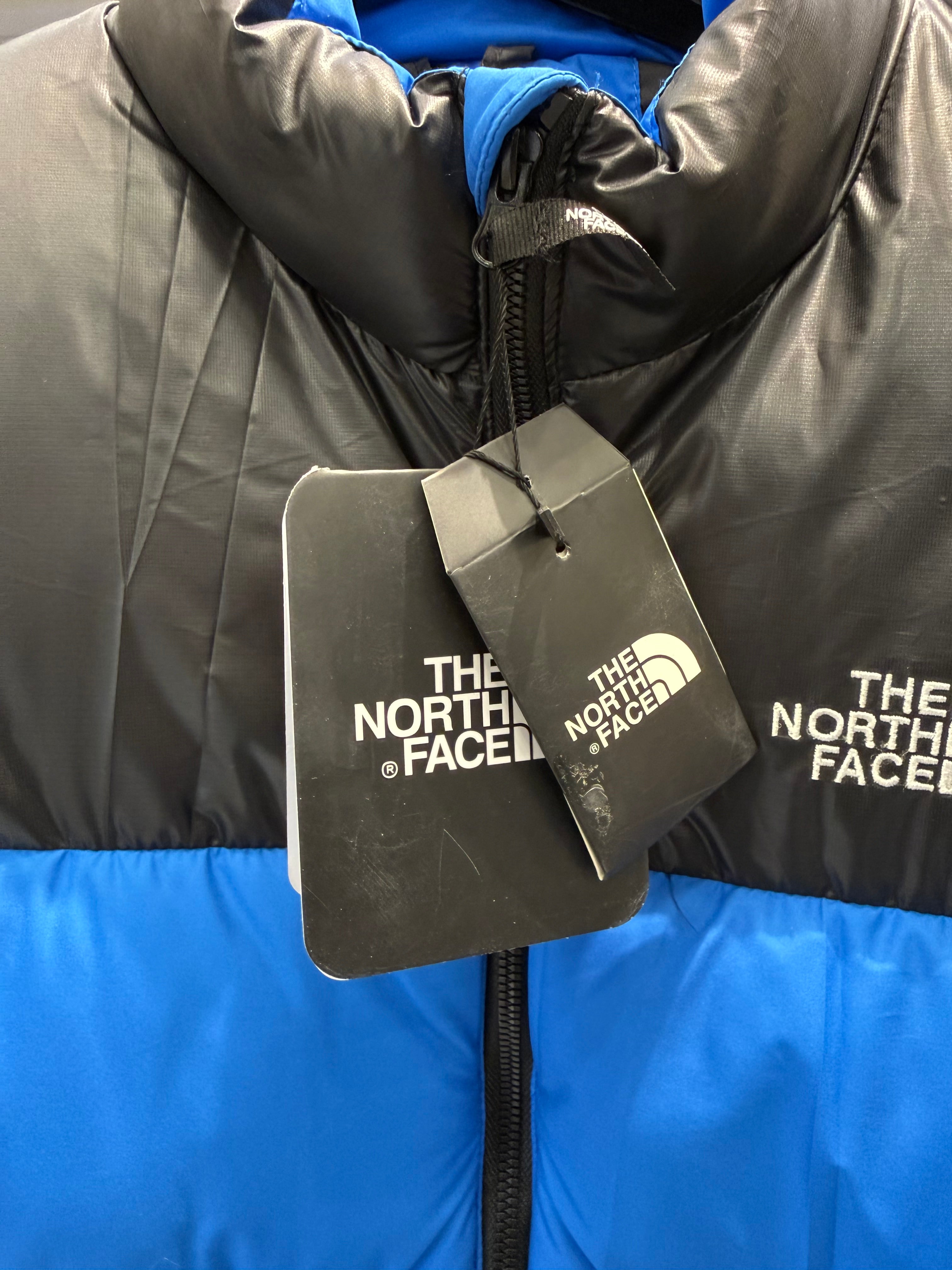 IMG_0658 The North Face Men’s Puffer Sleeveless Jacket - Image 3
