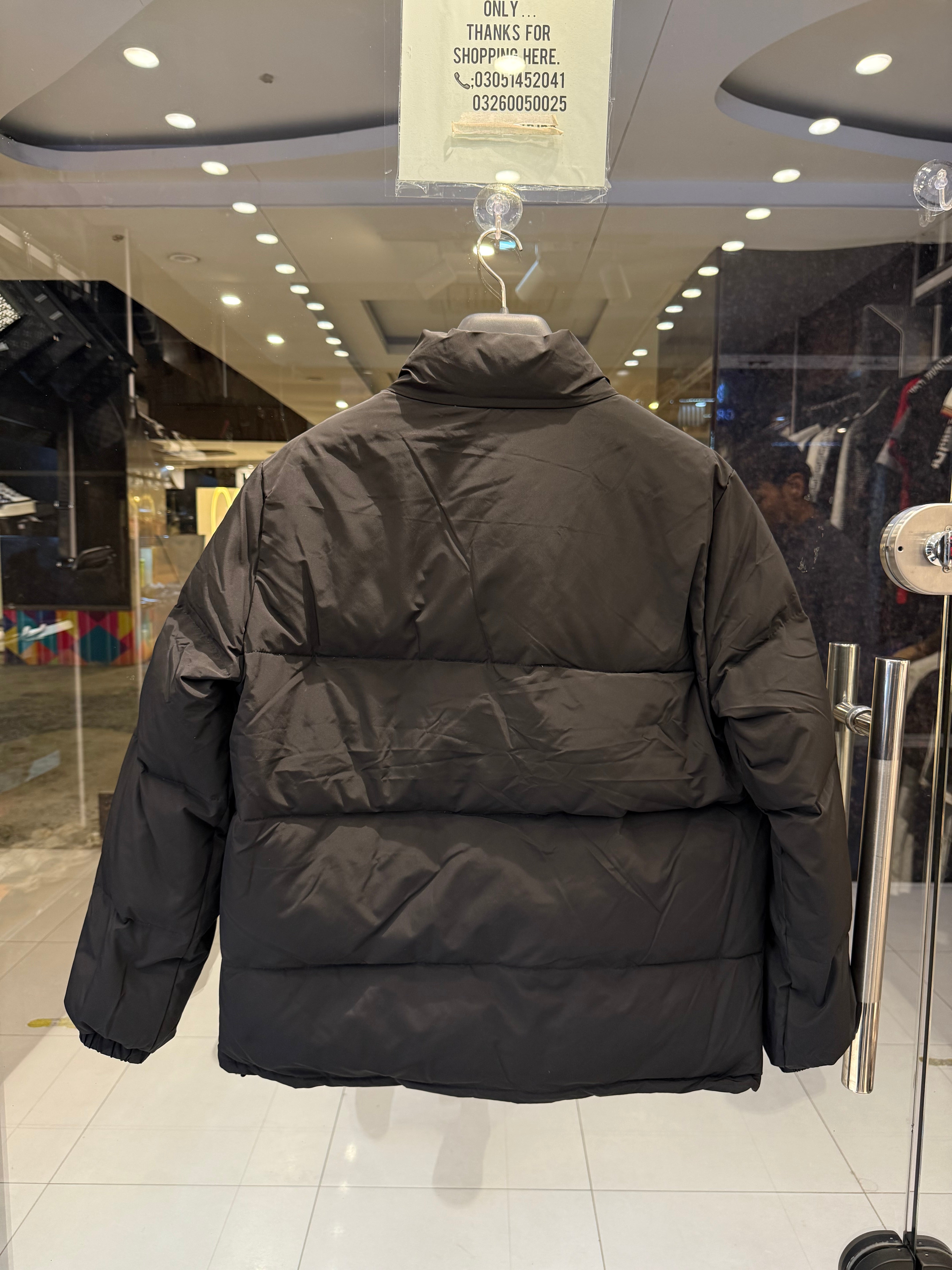 IMG_0838 Premium Men's Black Puffer Jacket with Iconic Red & Green Web Stripe - Image 2