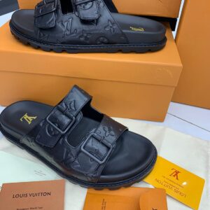 louis vuitton premium slipper with logo