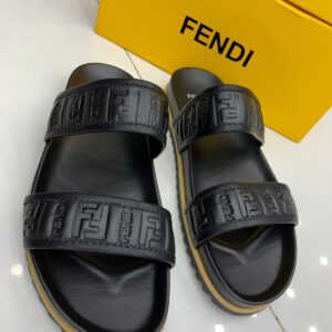 fendi premium slipper with logo