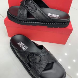 ferragamo premium slipper with logo