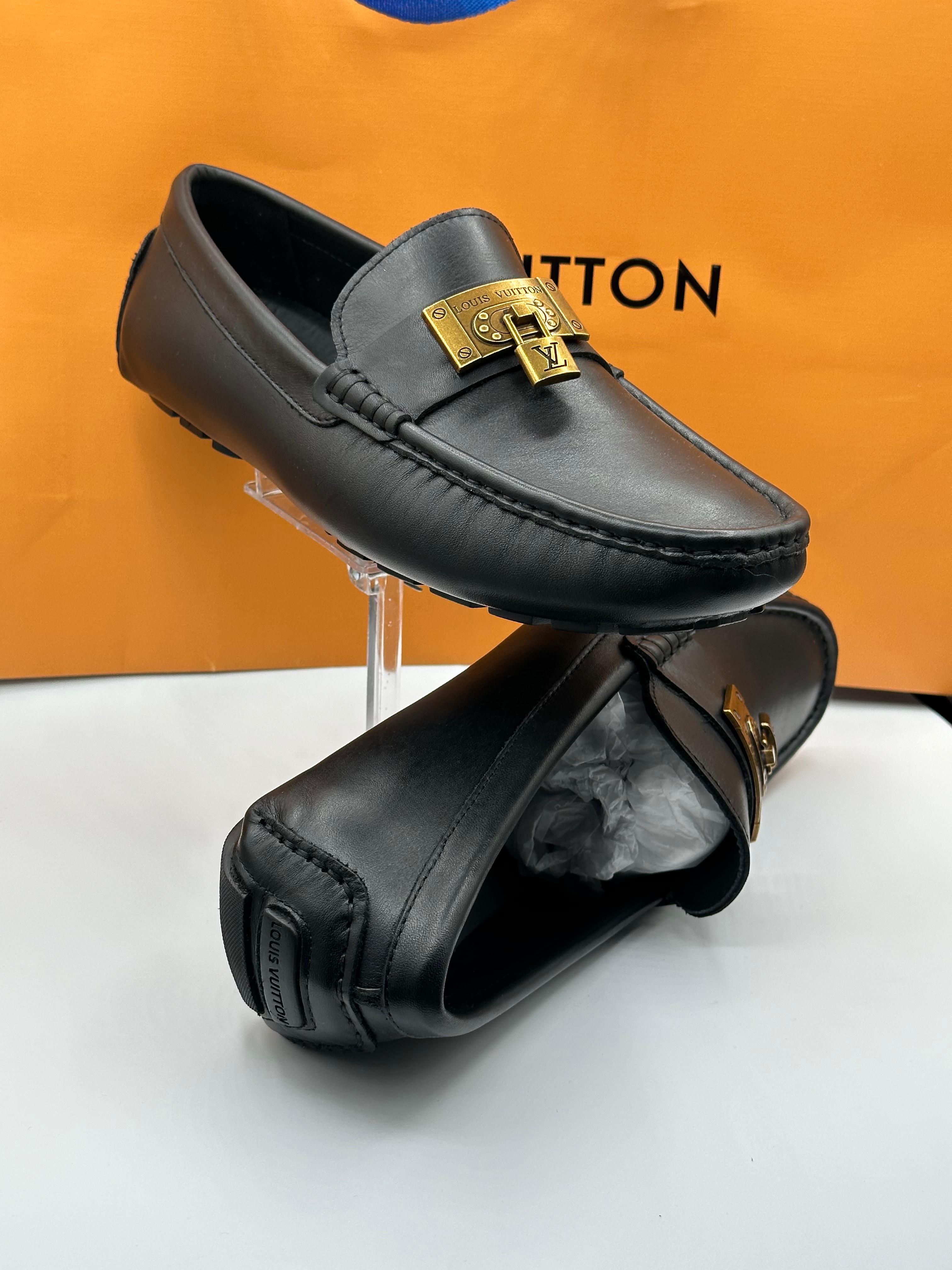 louis vuitton buckle black loafers