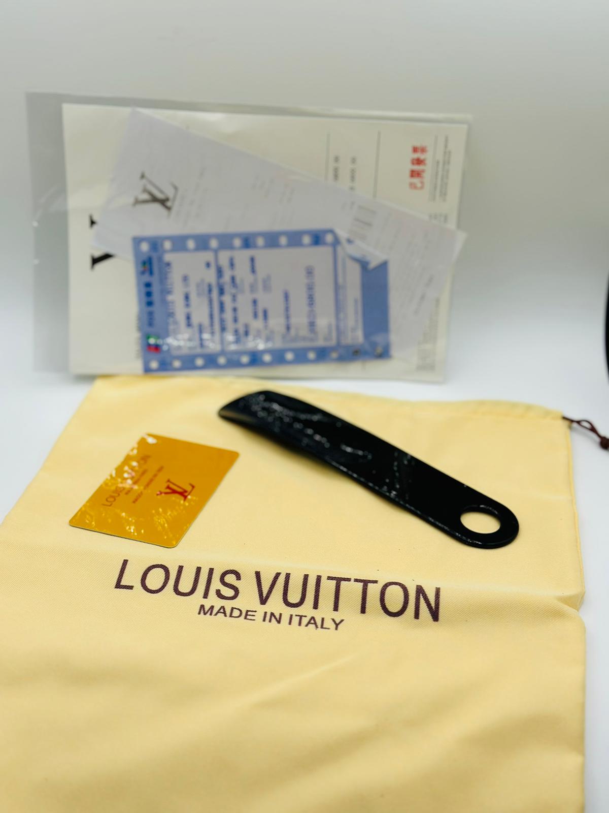 louis vuitton buckle black loafers