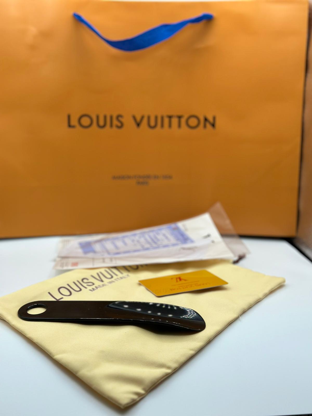 louis vuitton buckle black loafers