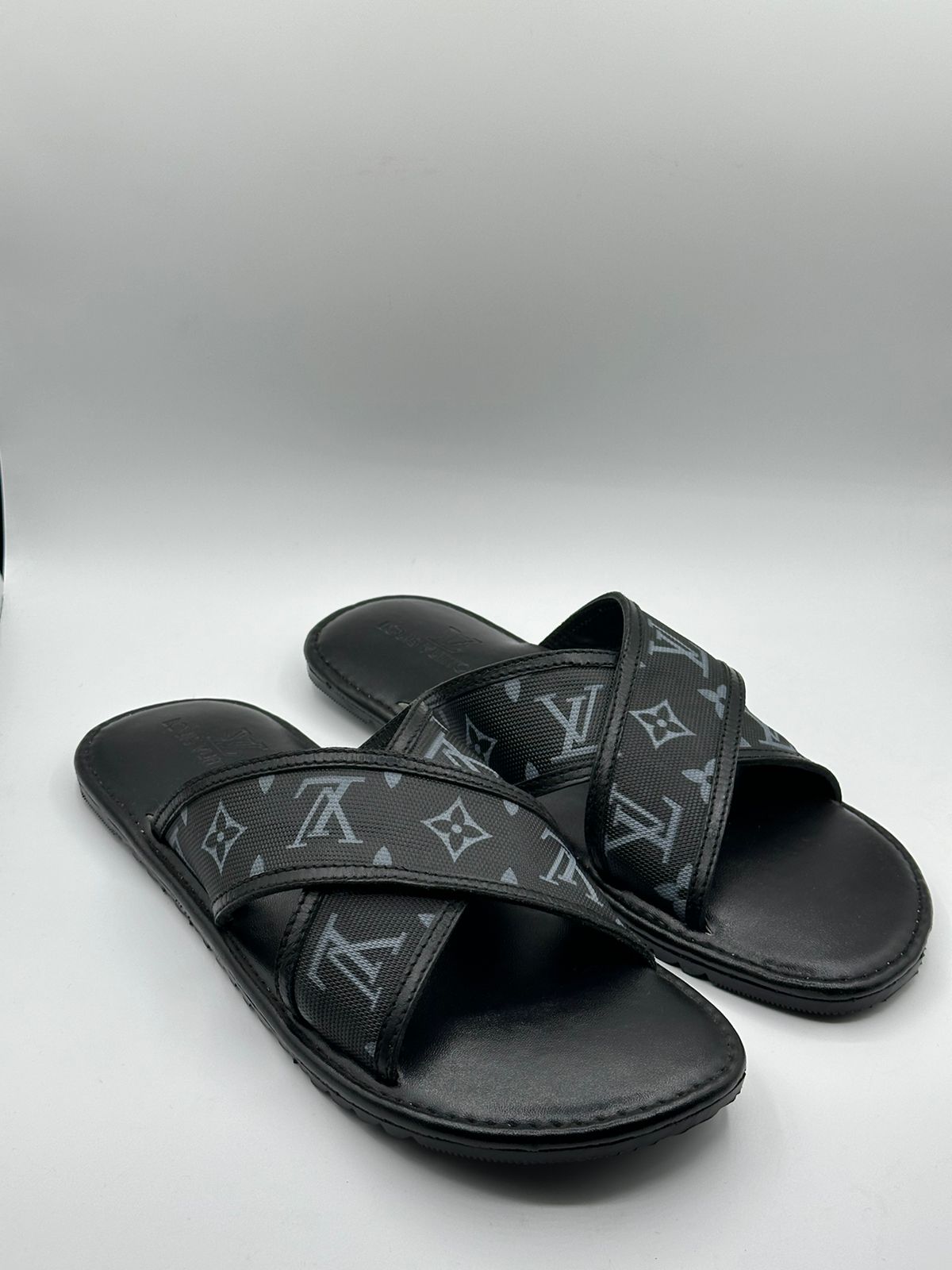 louis vuitton premium printed slipper