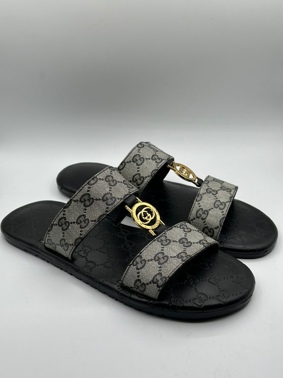 gucci premium printed slipper with logo