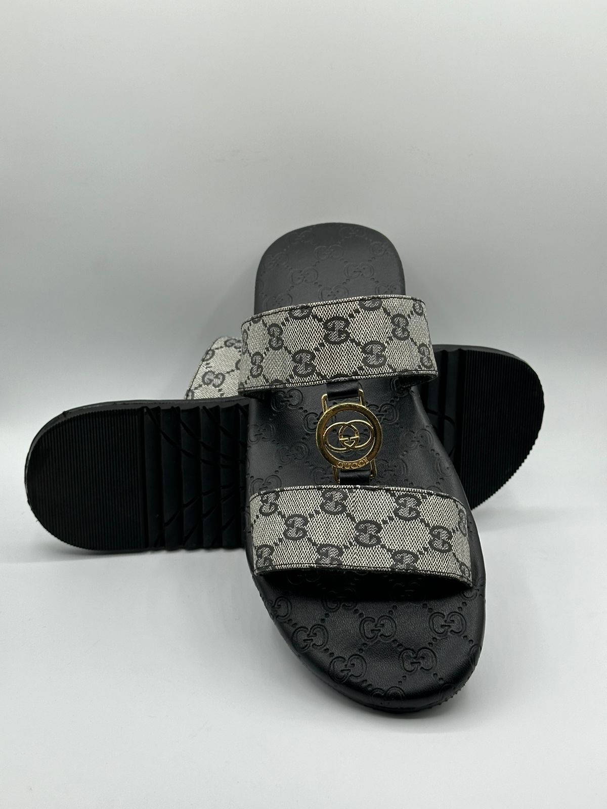 gucci premium printed slipper with logo