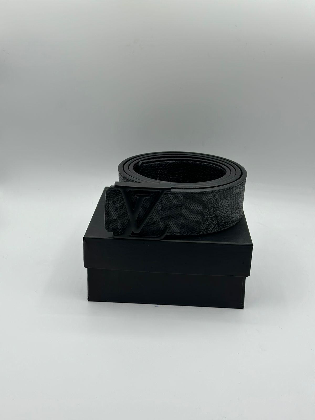 WhatsAppImage2024-09-14at18.21.57 LV Genuine Black Leather Signature Belt - Image 2