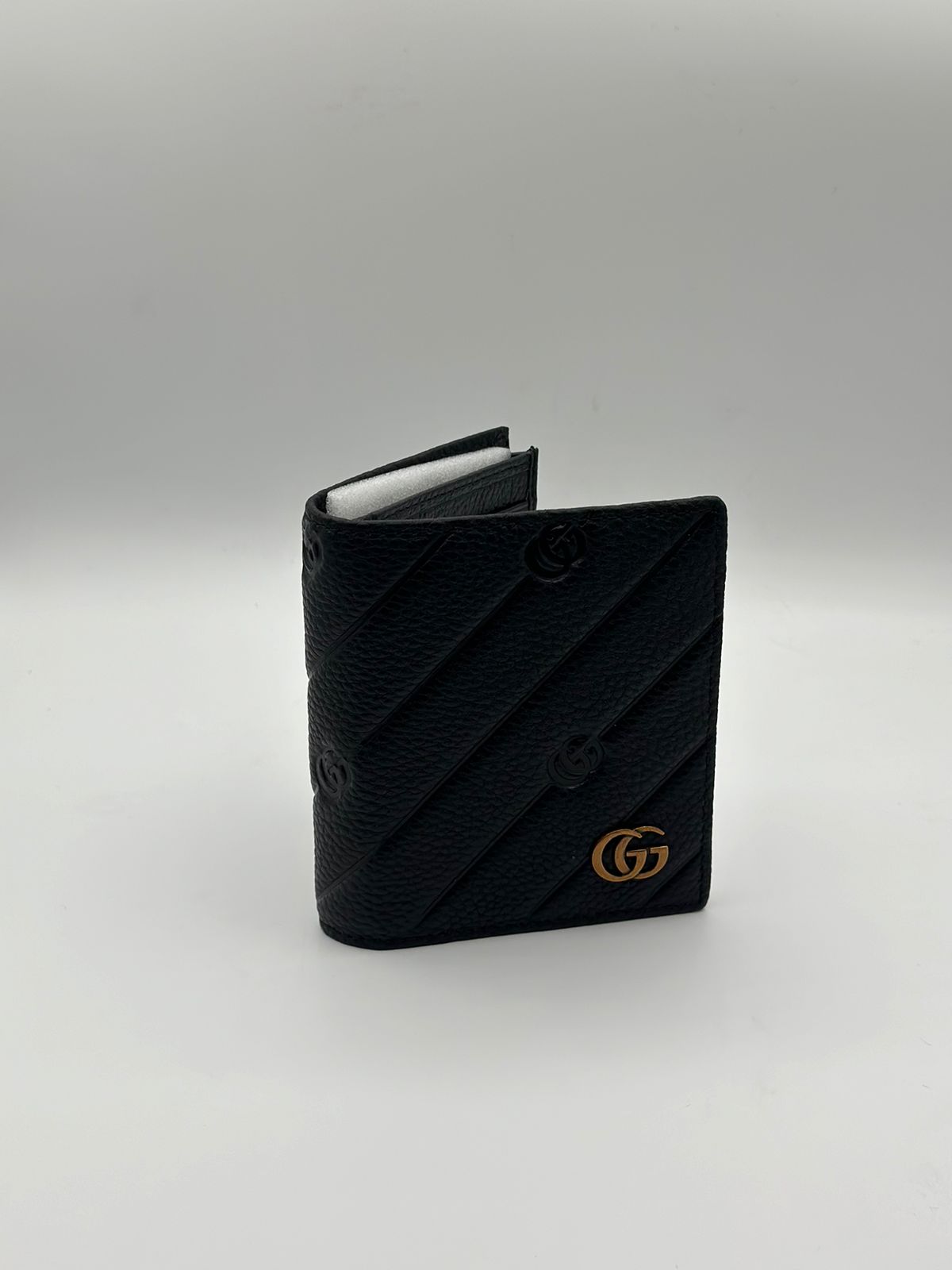 gucci premium black wallet