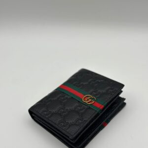 gucci premium black wallet