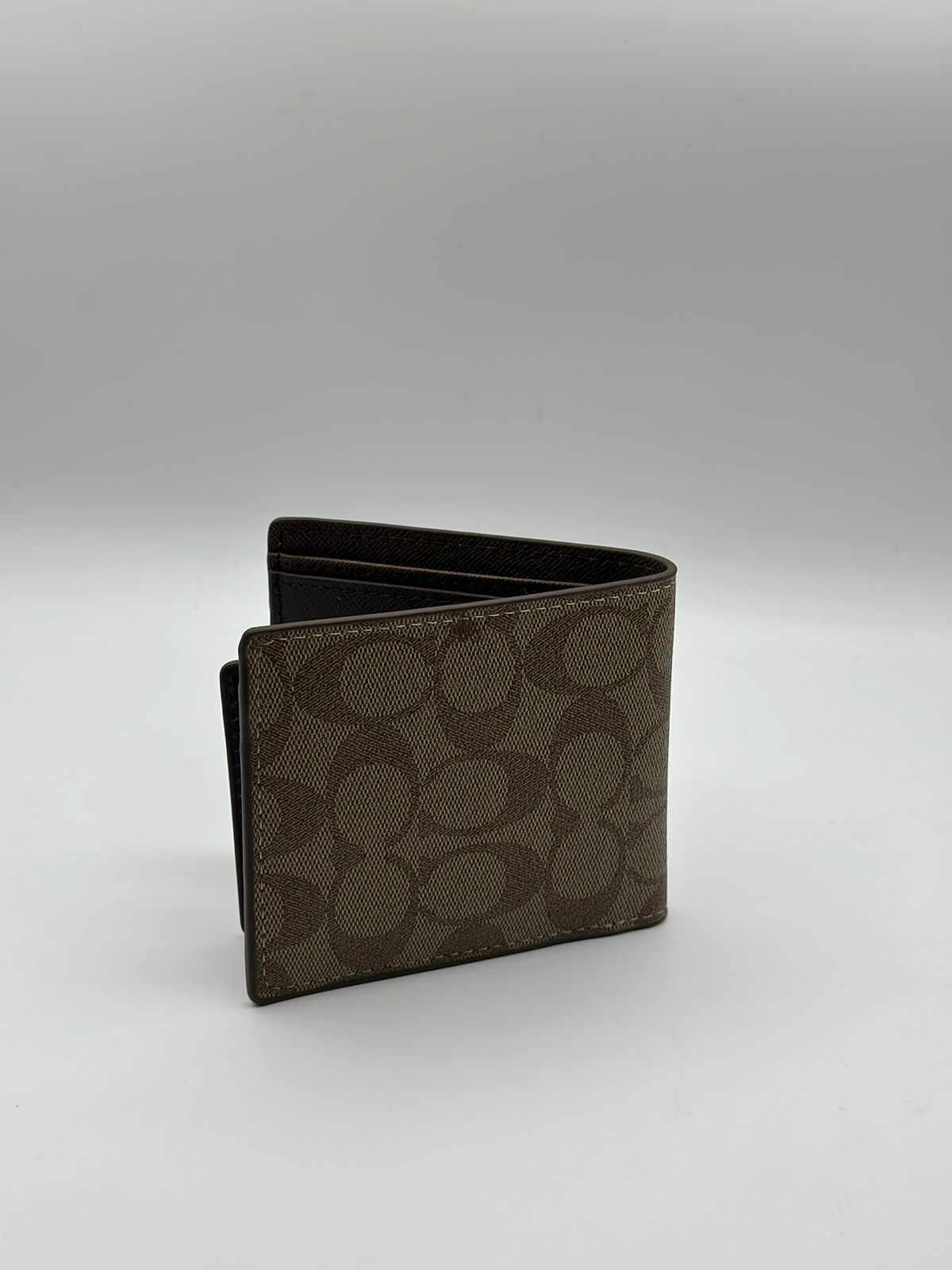 coach premium brown wallet