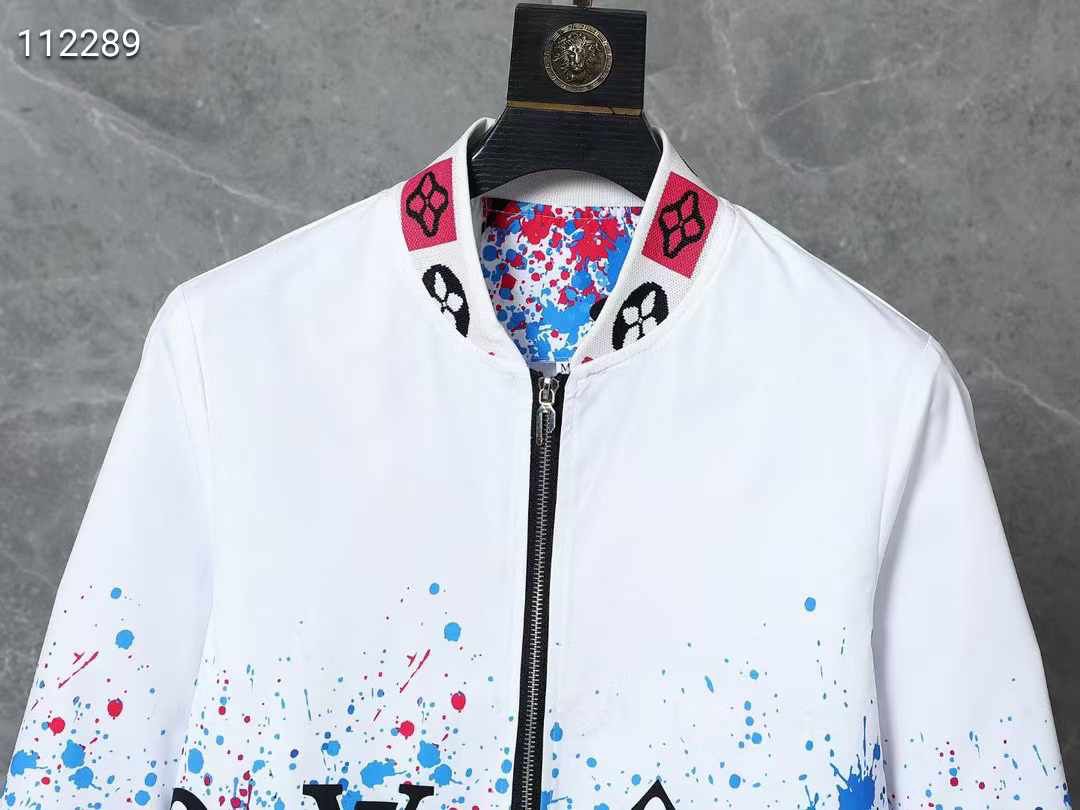WhatsAppImage2024-10-29at11.35.56_2 LV Premium Quality Printed Fleece Zipper Jacket - Image 3