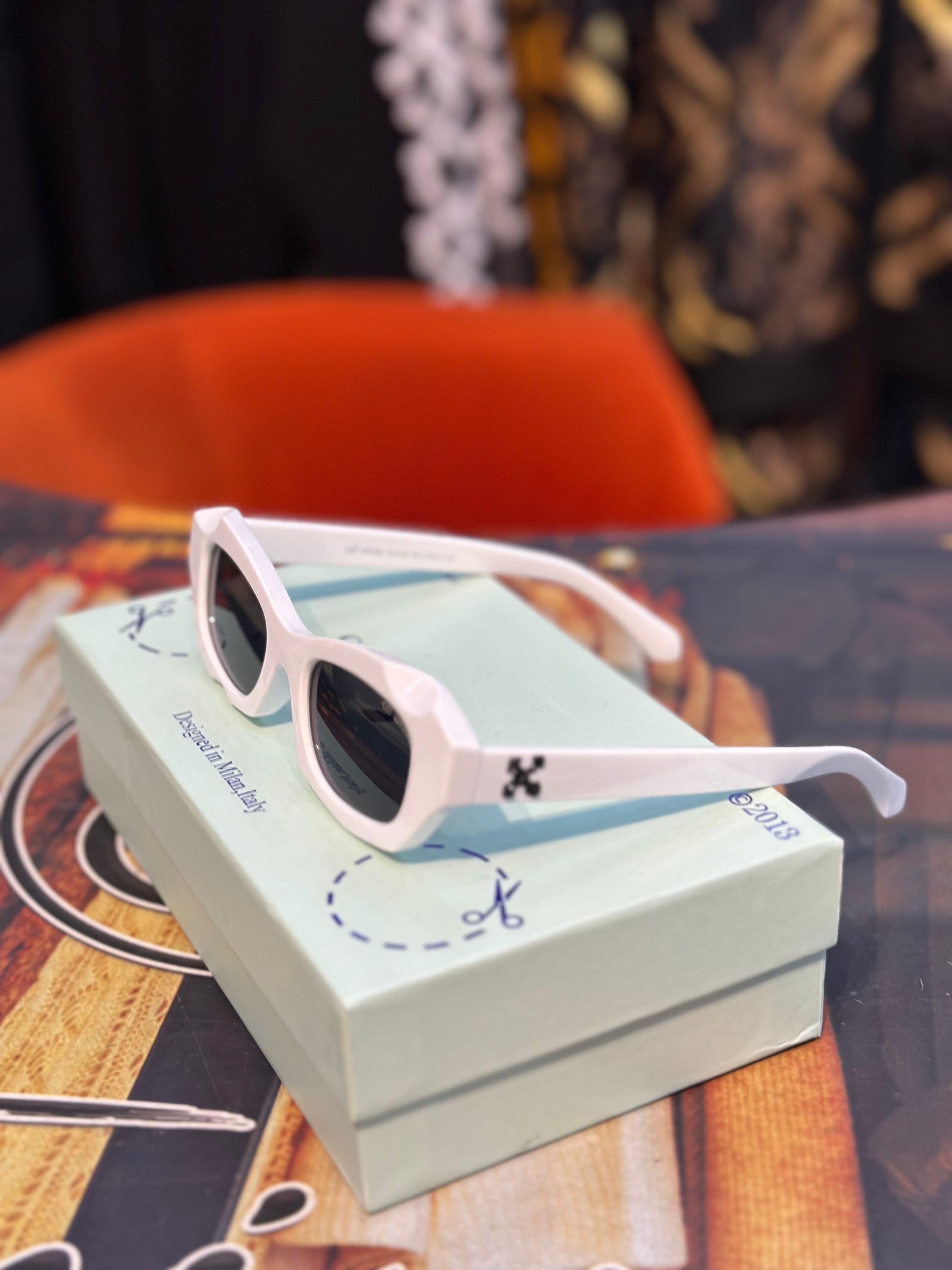 Off white Luxury Premium Quality Sunglasses - Image 3