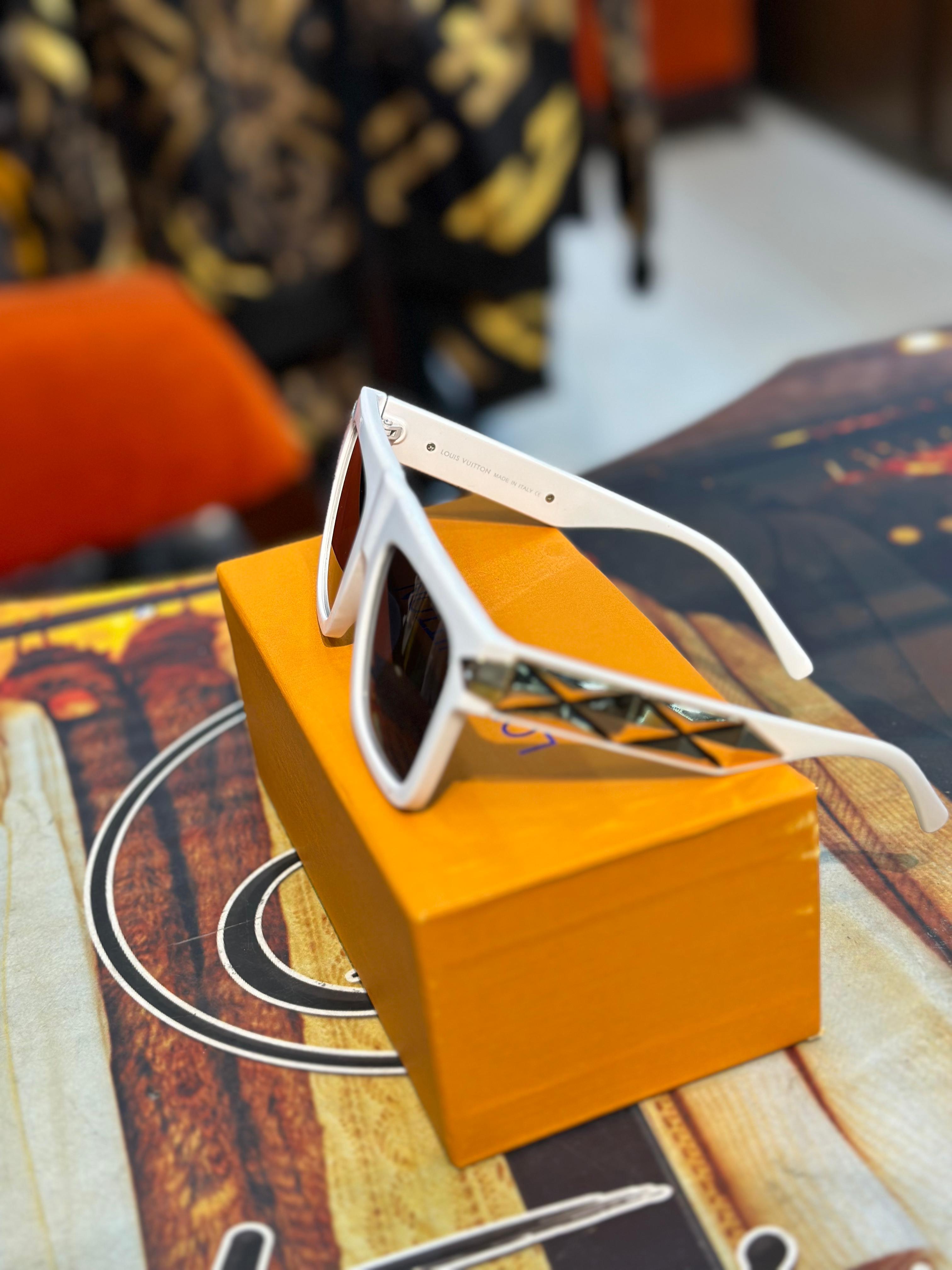 WhatsAppImage2025-05-12at21.10.42_1 LV Luxury Premium Quality Sunglasses